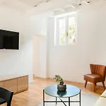 شقة فندقية Sonder By Marriott Bonvoy Palazzo Taverna Piazza Navona 3*