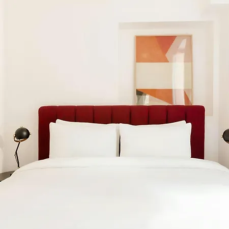 Sonder By Marriott Bonvoy Palazzo Taverna Apartments Piazza Navona Aparthotel Rome