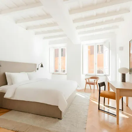Sonder By Marriott Bonvoy Palazzo Taverna Apartments Piazza Navona Rome