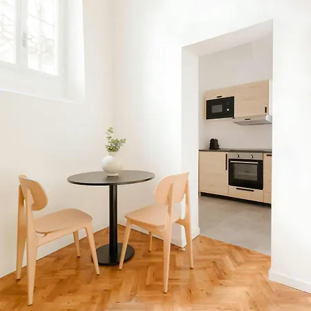 Sonder By Marriott Bonvoy Palazzo Taverna Apartments Piazza Navona