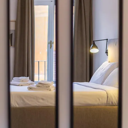 Palazzo Taverna Aparthotel Řím